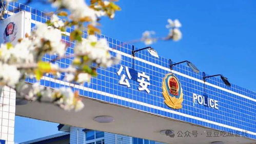 九龄女童家门口离奇失踪,警民联动终寻回,衣物血迹引关注